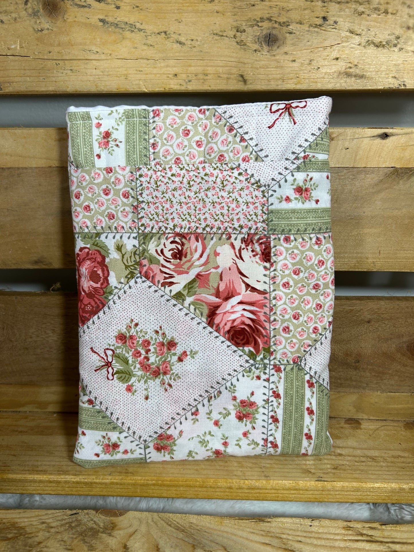 Rose Cottage Patch Book Sleeve