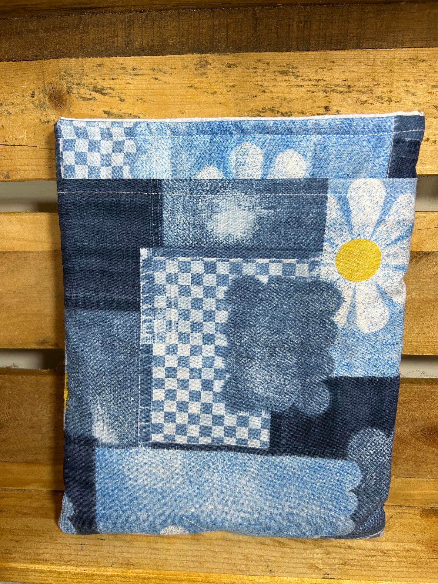 Denim and Daisy Book Sleeve
